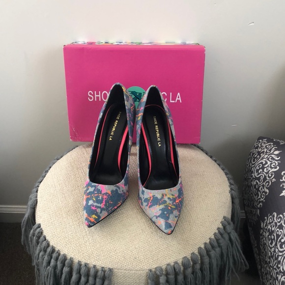 Colorful pumps - Picture 1 of 4